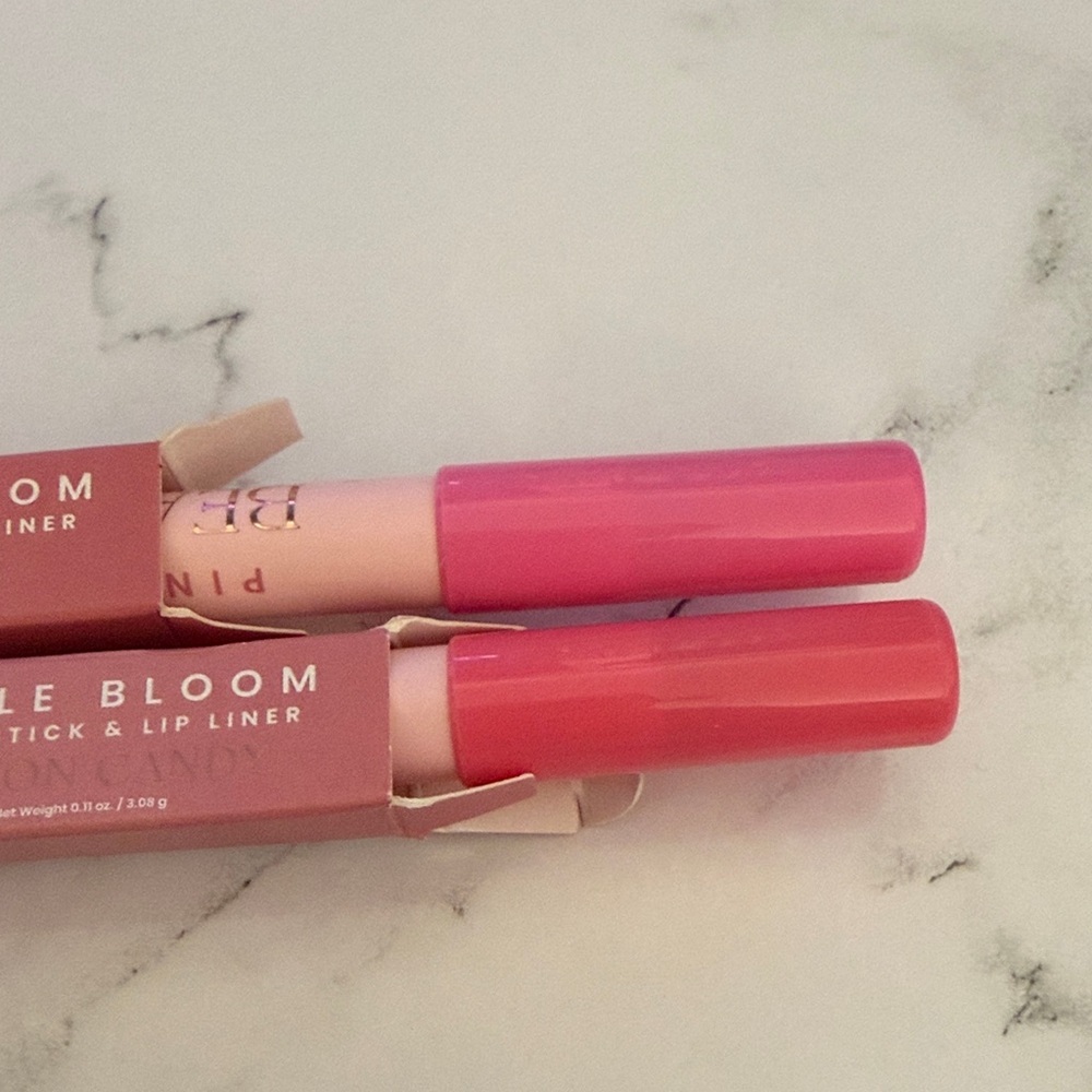 Pink Lily Beauty Double Bloom Lipstick & Lip Liner Duo Stick - 1 per order - Picture 7 of 10
